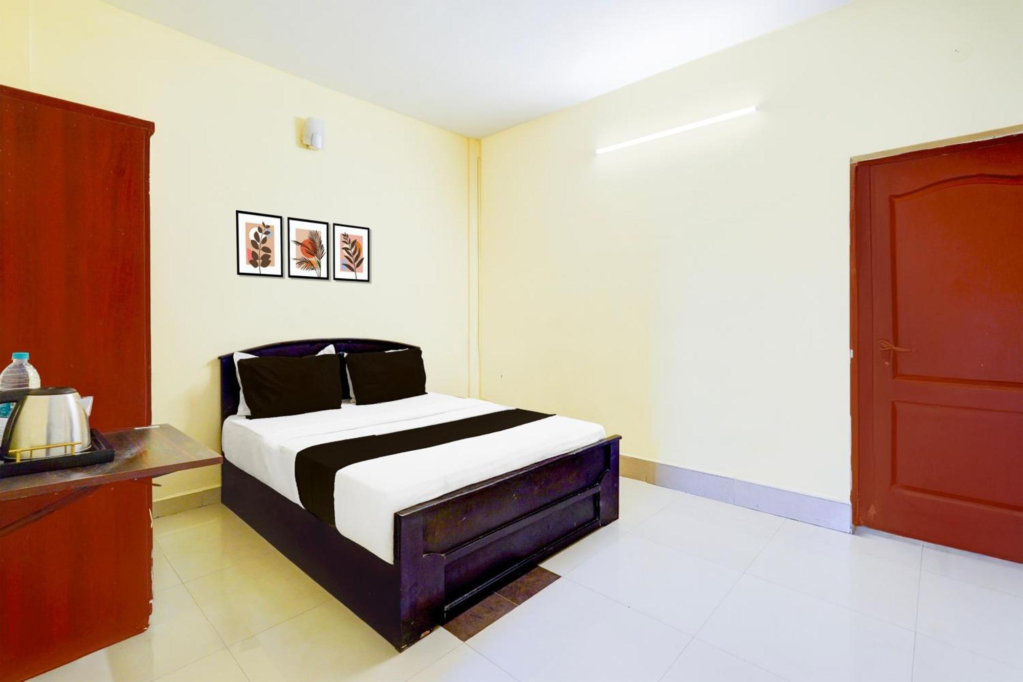 Super O Ecr Injambakkam Formerly Nimalan Residency Hotel