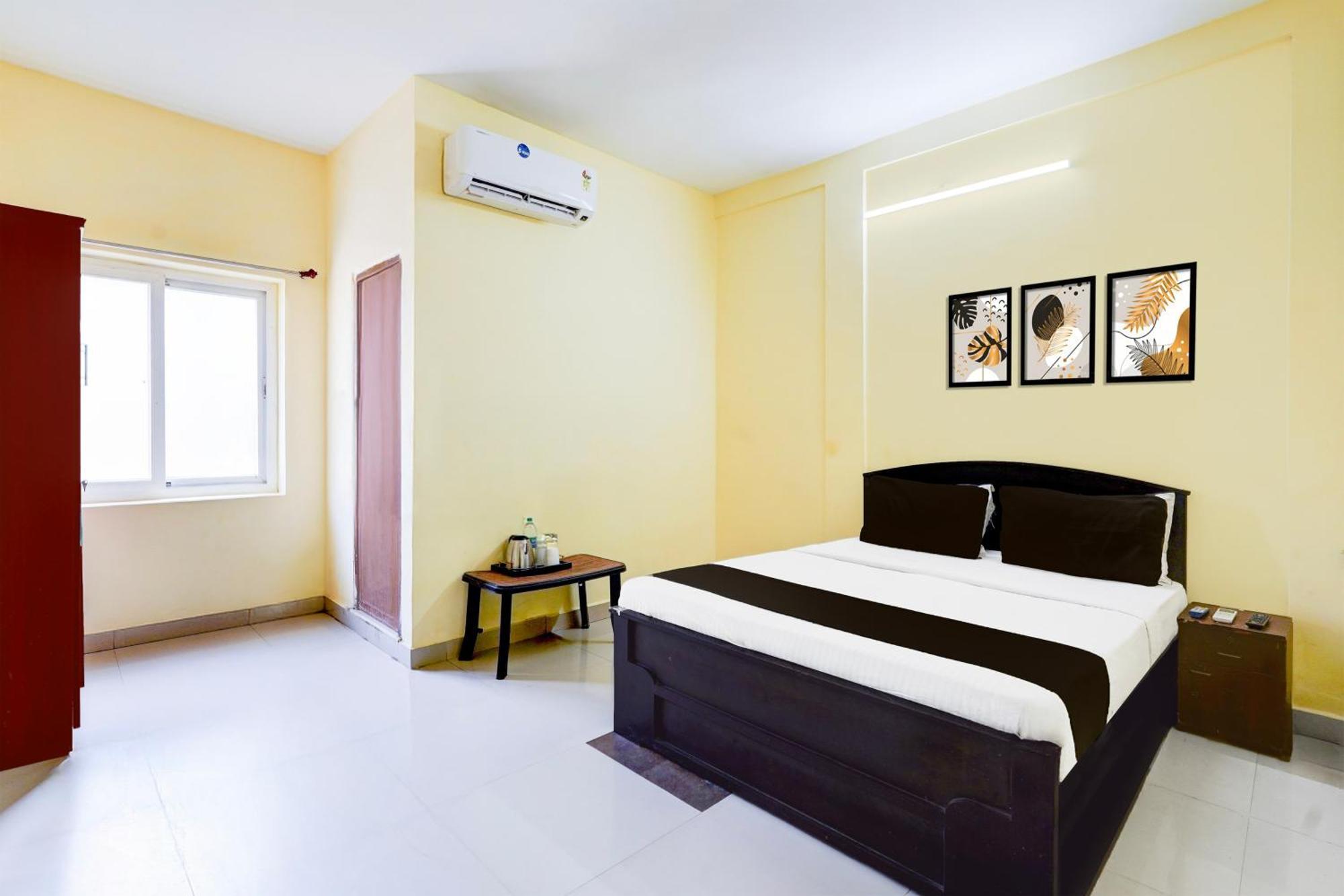 Hotel Super O Ecr Injambakkam Formerly Nimalan Residency 2*