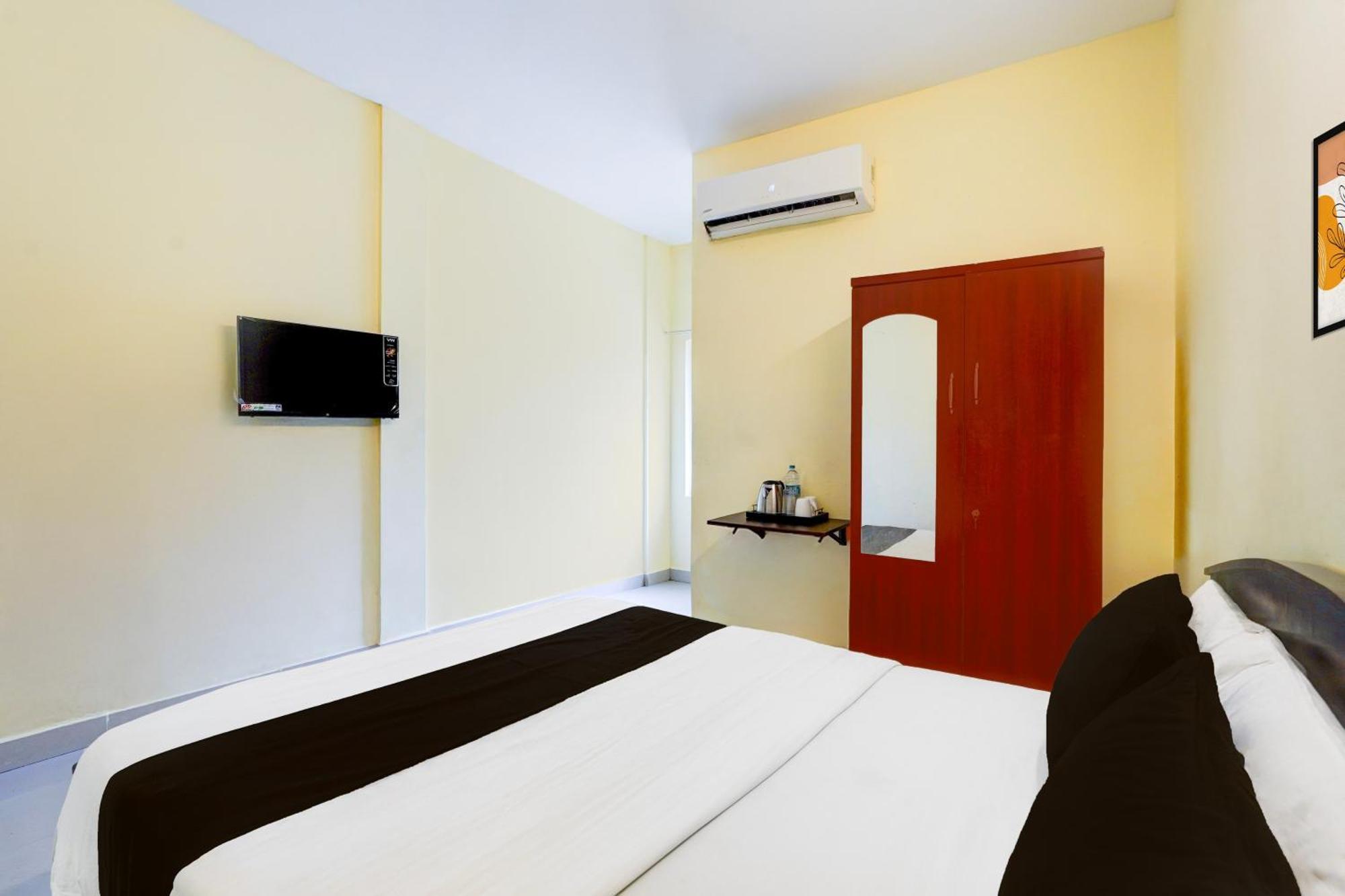 Super O Ecr Injambakkam Formerly Nimalan Residency Hotel Chennai